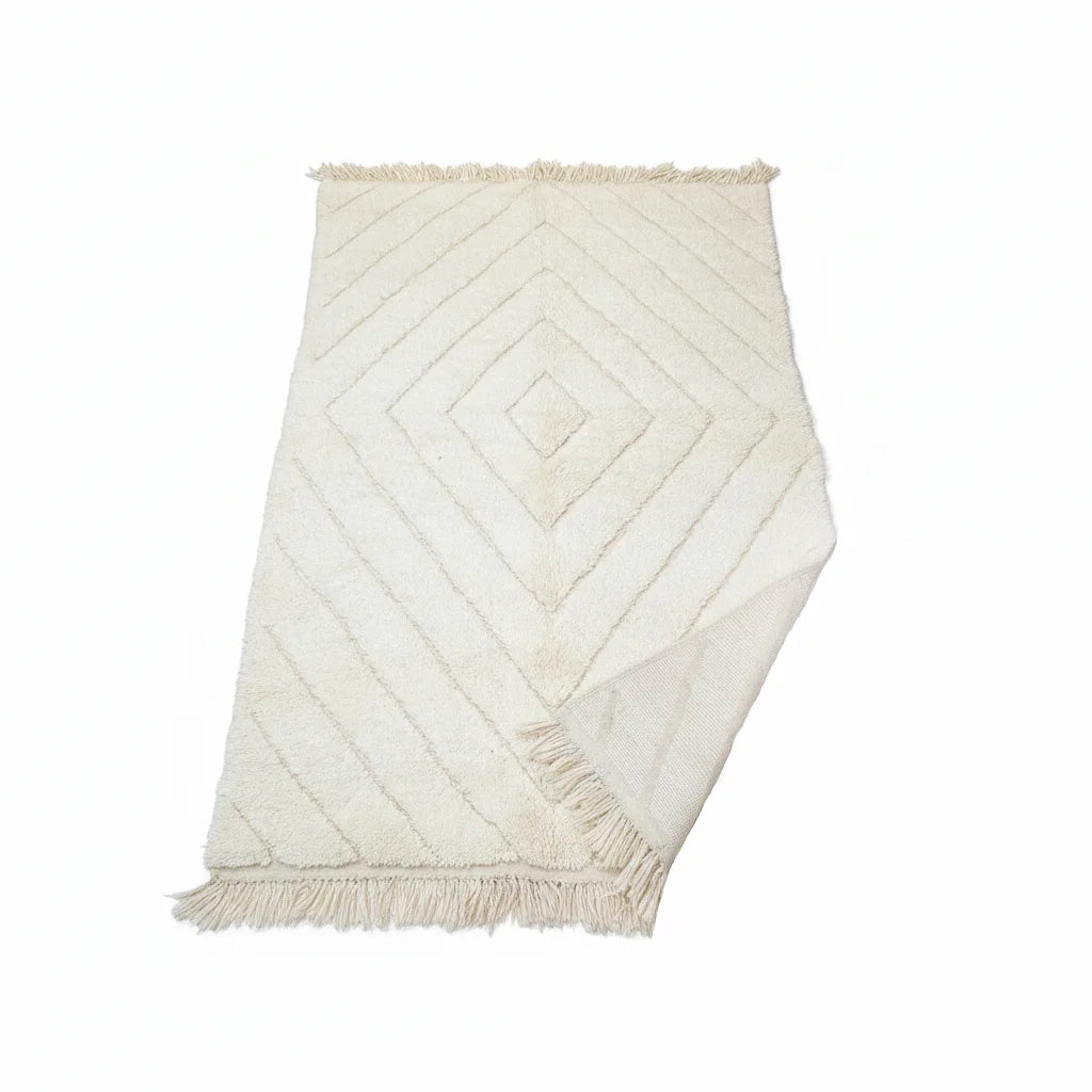 Diamond Path Beni Ourain Rug – Handwoven Ivory Moroccan Wool