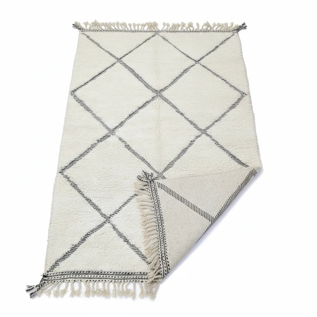 Classic Black Diamond Moroccan Beni Ourain Rug – Handmade Ivory Wool Shag