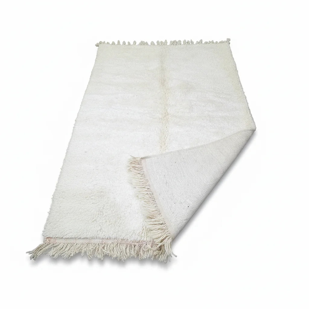 Minimalist Beni Ourain Moroccan Rug – Ivory Handwoven Wool