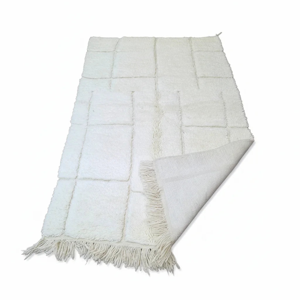 Architectural Beni Ourain Amazigh Rug – Handwoven Ivory Moroccan Wool