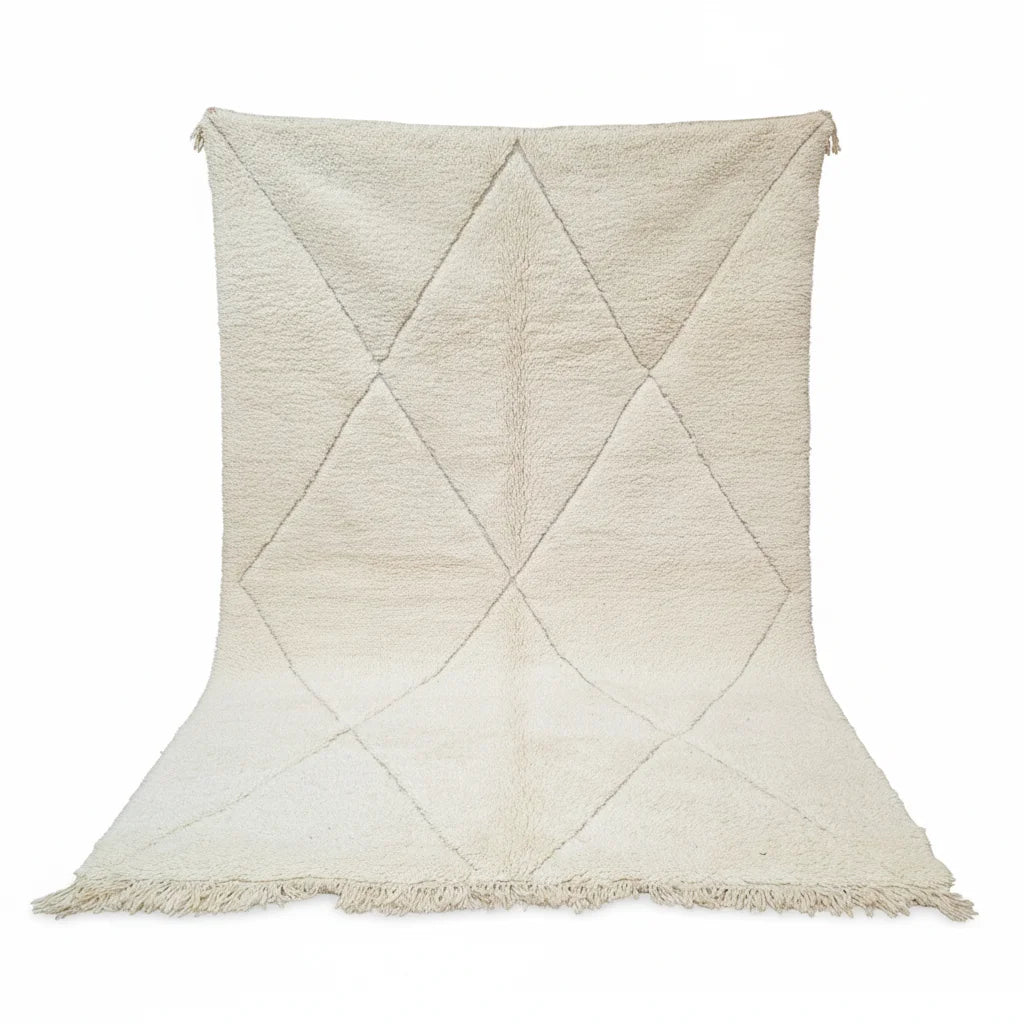 Minimalist White Beni Ourain Wool Rug – Authentic Ivory Ghost Diamond Shag
