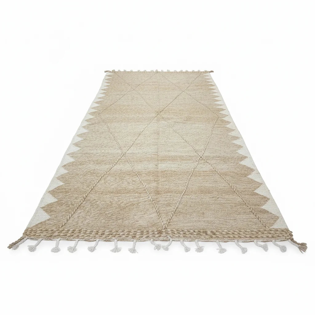 Sand & Ivory Geometric Moroccan Kilim – Handmade Flat-Weave Diamond Lattice Wool Rug