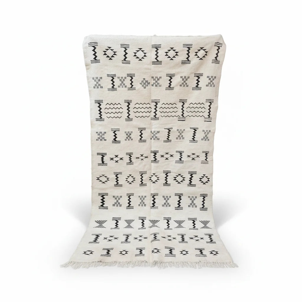 Geometric Tribal Moroccan Kilim Runner – Handmade Black & Ivory Flat-Weave Wool Rug
