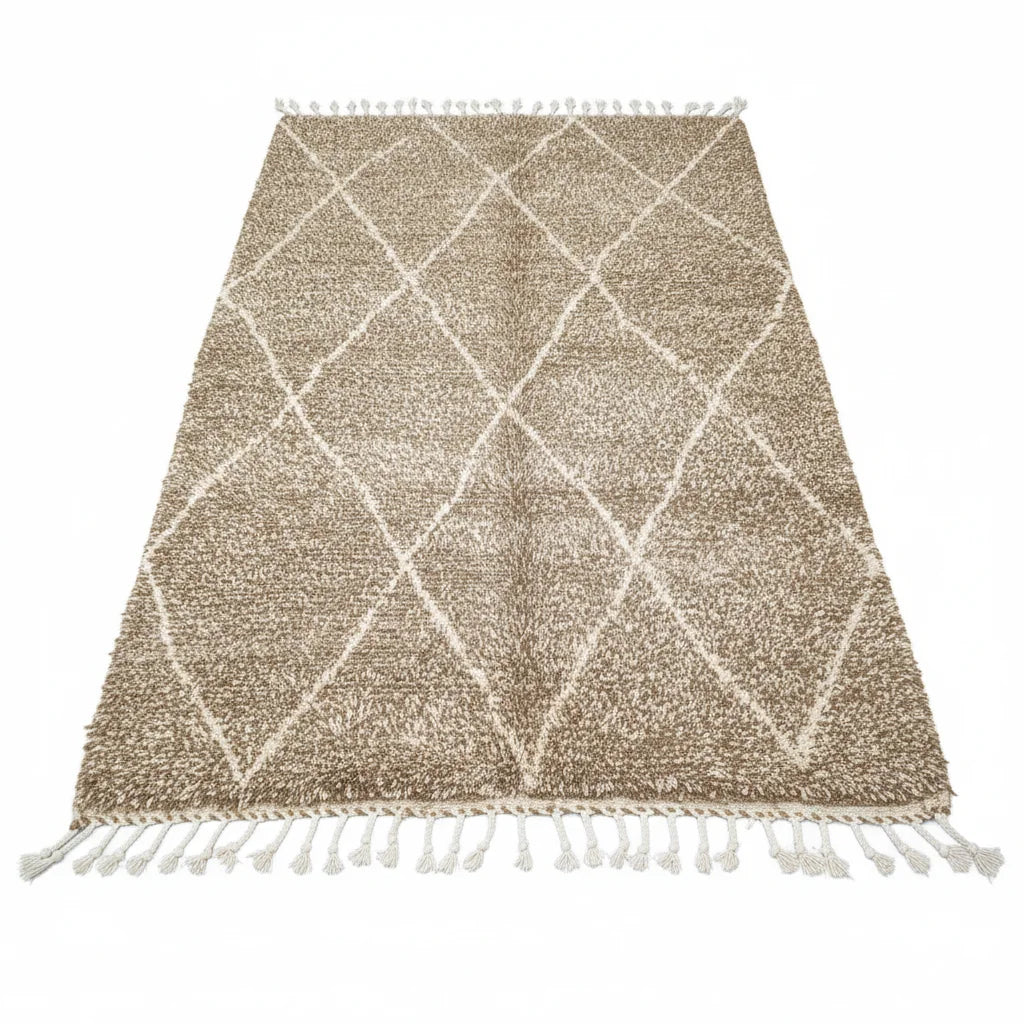 Sand-Toned Moroccan Beni Ourain Rug – Handmade Ivory Diamond Shag
