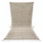 Sand & Ivory Geometric Moroccan Kilim – Handmade Flat-Weave Diamond Lattice Wool Rug